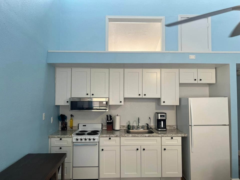Room 5 kitchen - Copy