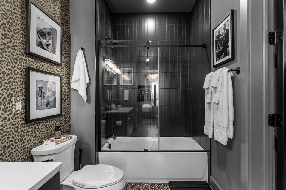 Shower/Tub Combo in the Ensuite Bathroom