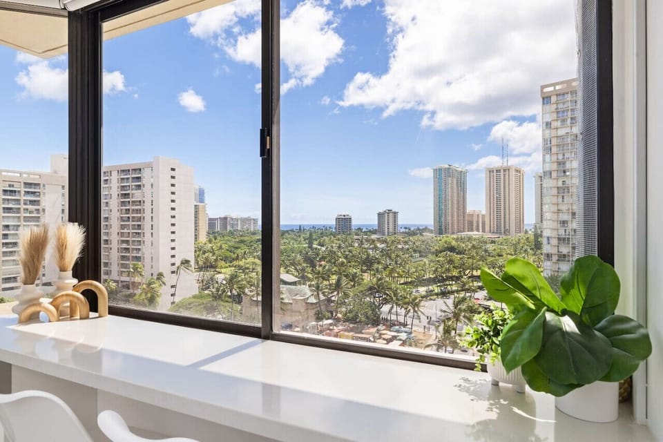 Finding my happy place with this breathtaking view of Waikiki.