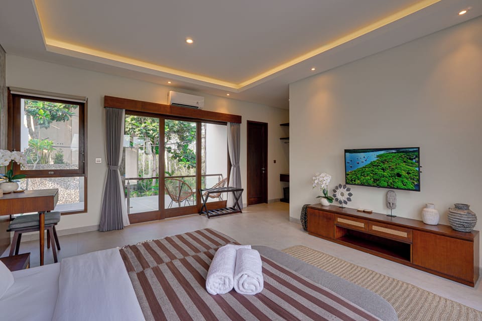 Villa, Balcony, Garden View | In-room safe, iron/ironing board, cribs/infant beds, free WiFi