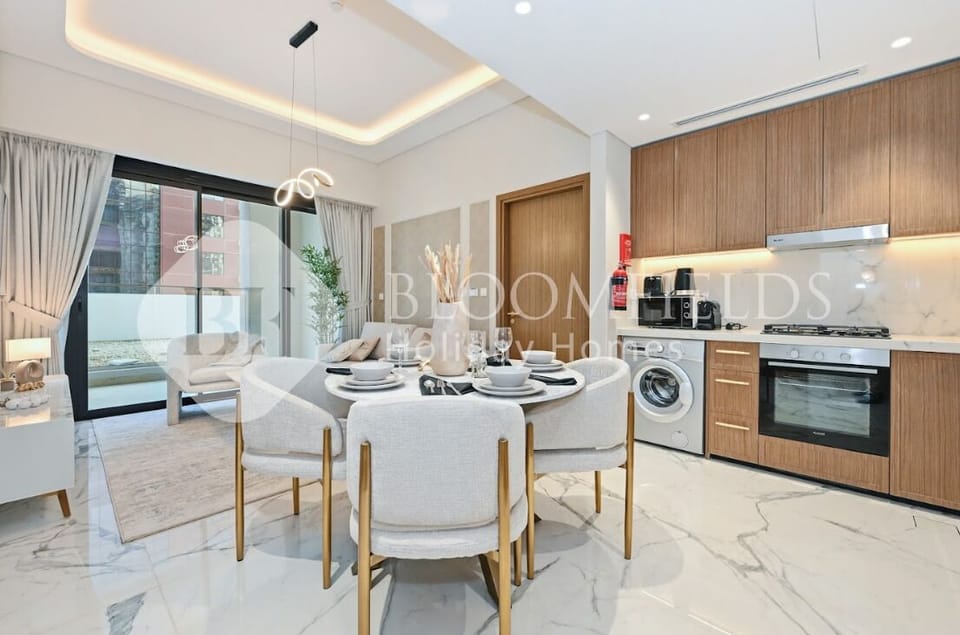 Comfort Apartment | Dining