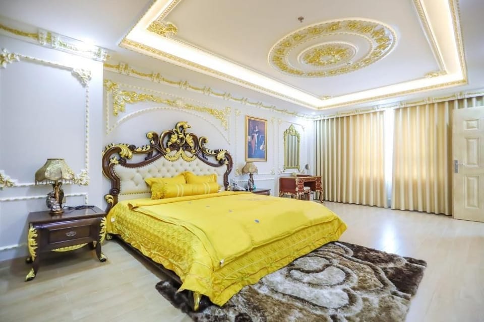 In-room safe, blackout drapes, soundproofing, free WiFi