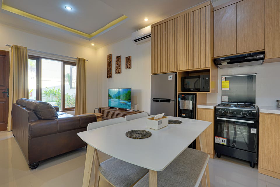 Villa, Balcony, Pool View | Private kitchen | Electric kettle