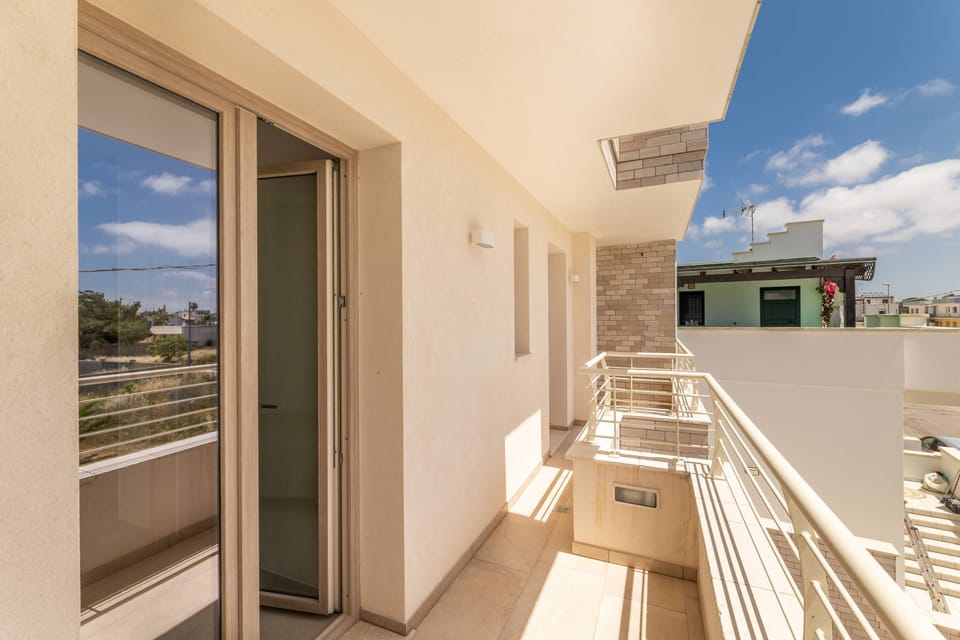Deluxe Double Room, City View | Terrace/patio