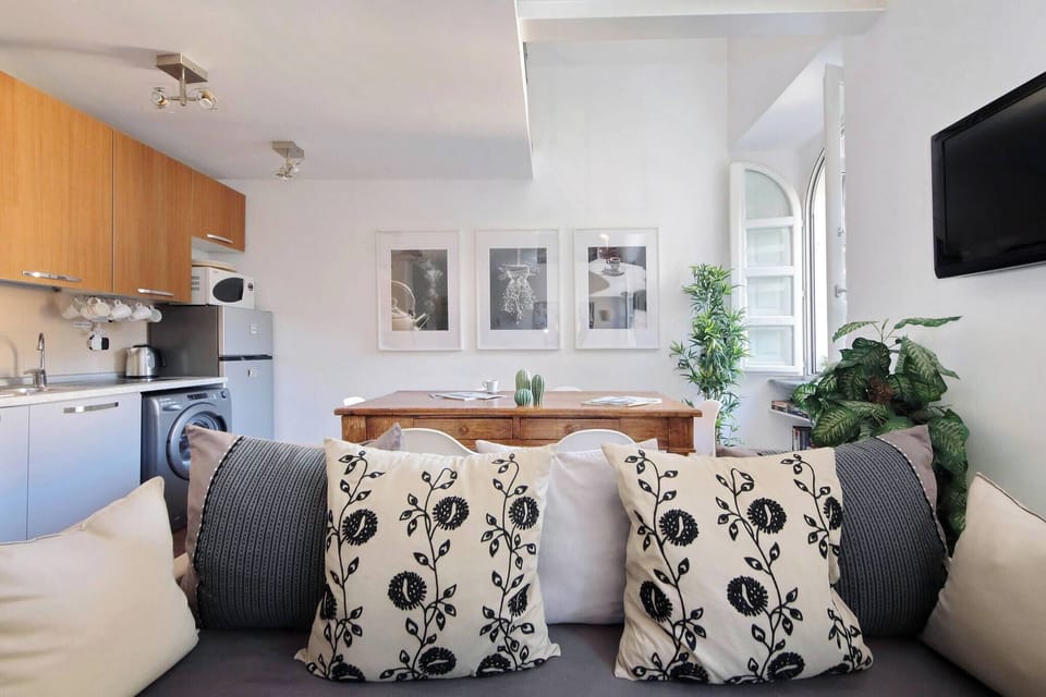 Condo, 2 Bedrooms | Interior