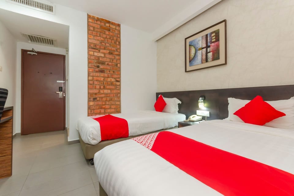 Deluxe Twin Room | Free WiFi, bed sheets