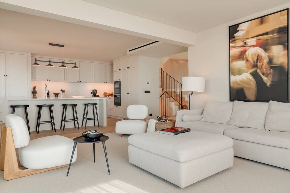 Kitchen or kitchenette,Living room