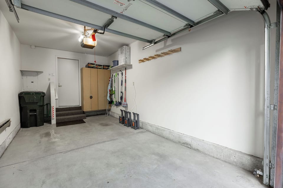 Private garage