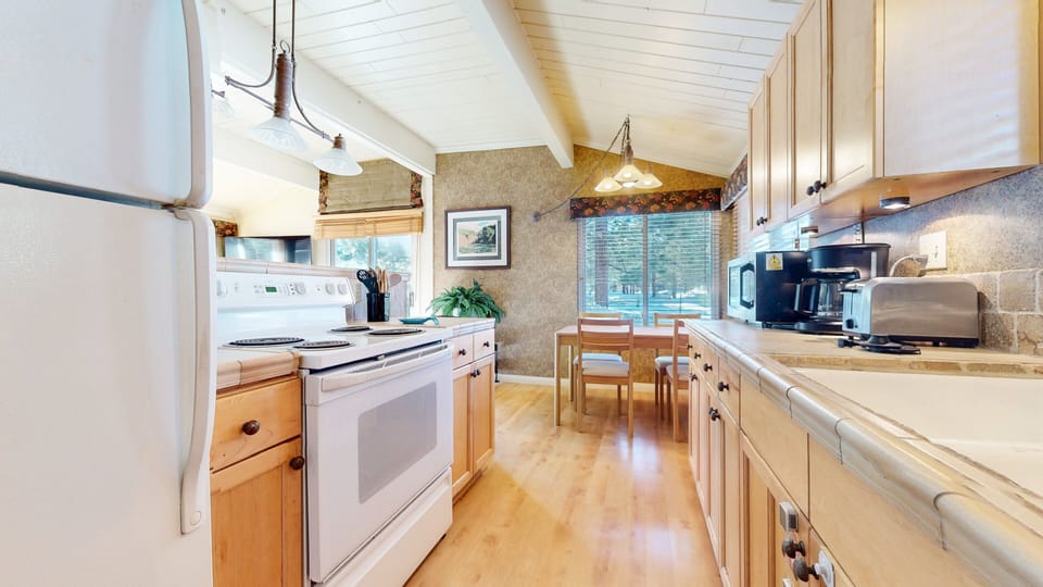 Condo, 2 Bedrooms | Private kitchen | Coffee/tea maker, fridge, oven, toaster