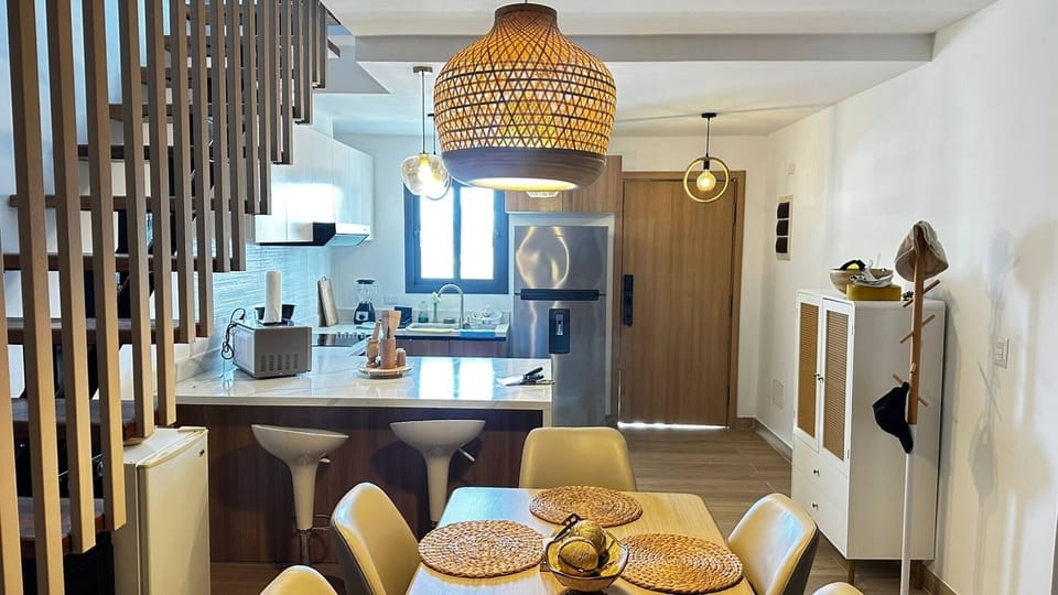 Apartment, 2 Bedrooms, Accessible, Balcony | Dining room