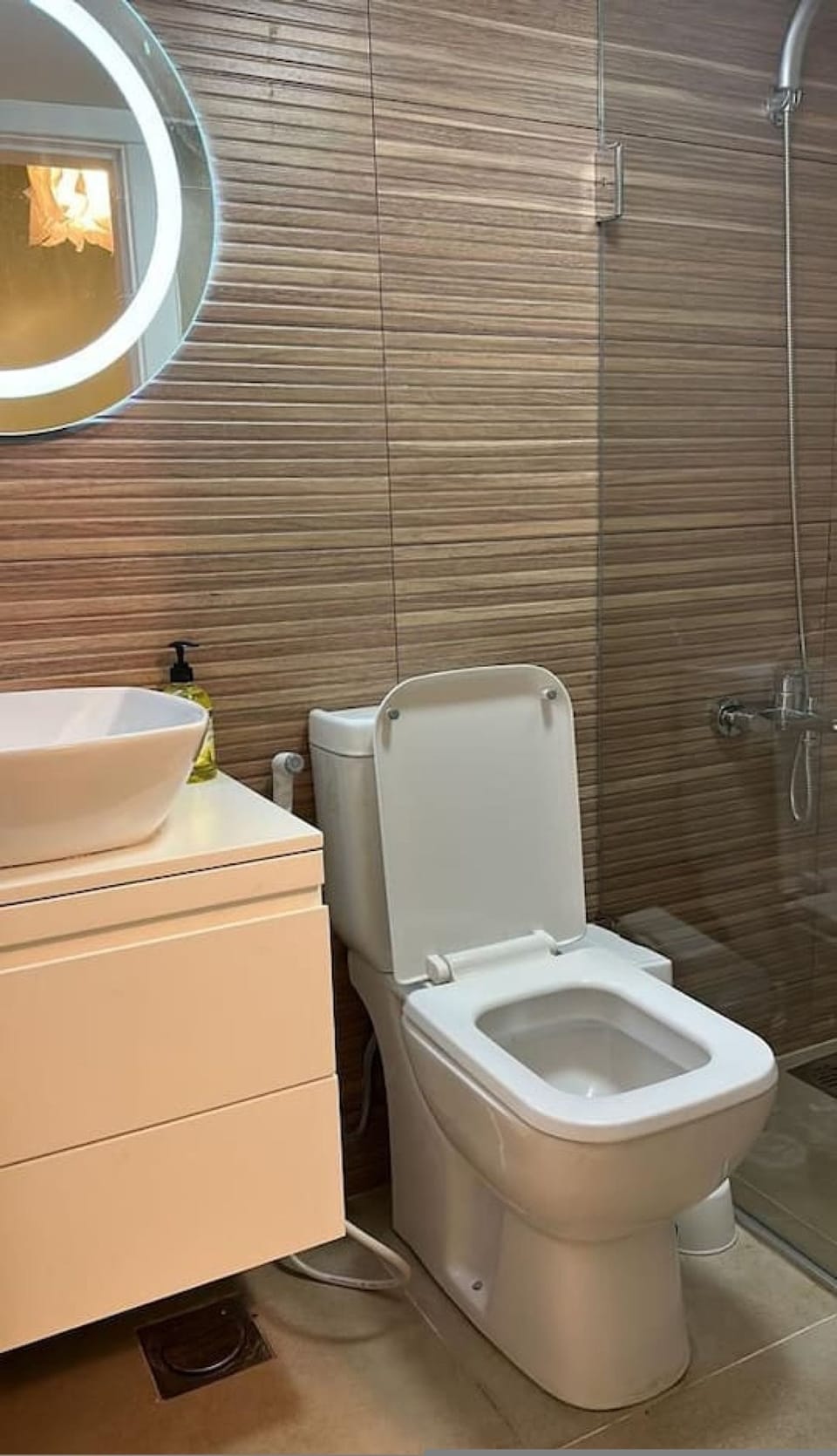 House | 1 bedroom