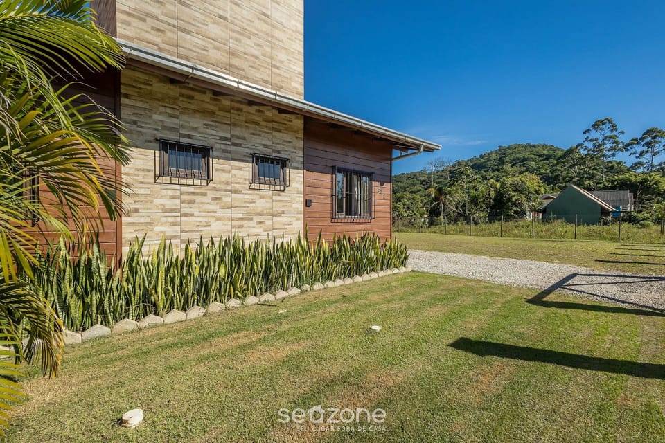 Basic Apartment | Property grounds