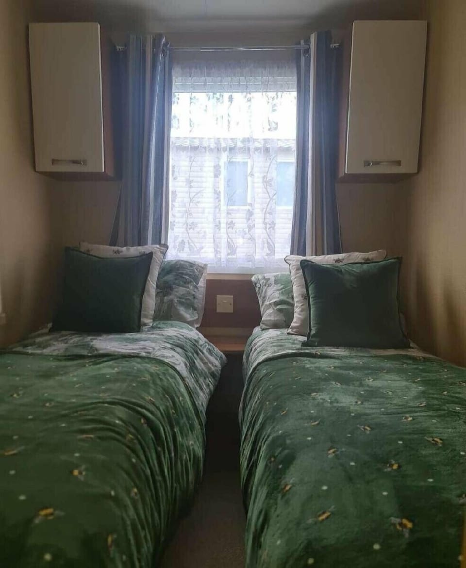 3 bedrooms, individually decorated, individually furnished, free WiFi