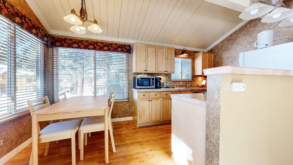 Indoors, Hardwood, Dining Table, Furniture, Table
