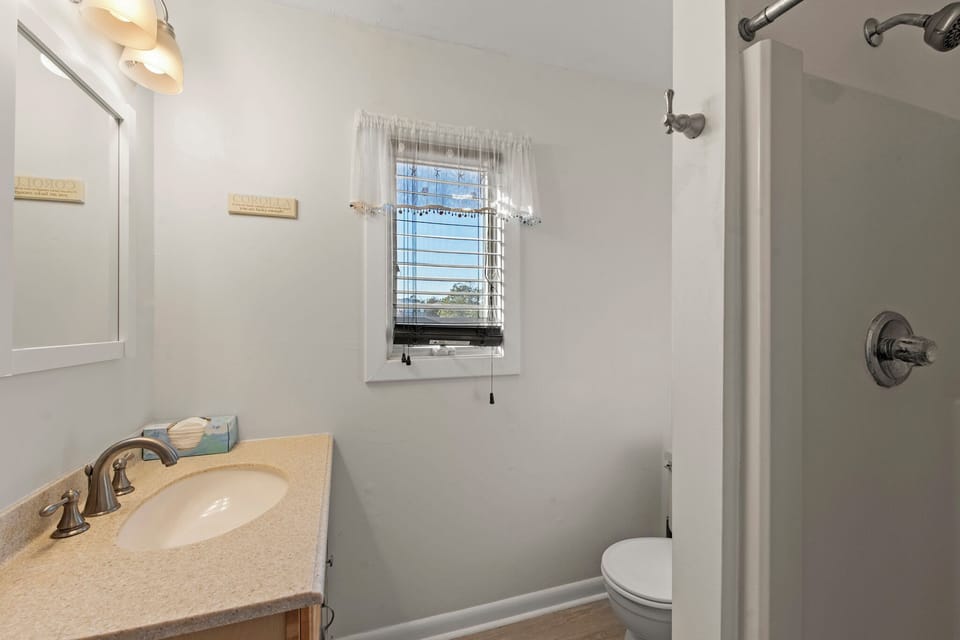 OSF22: Salty Shamrock | Mid Level Bedroom 3 En Suite Bath