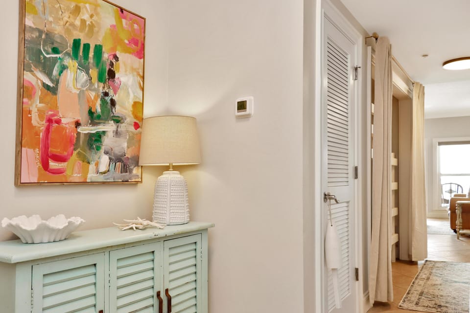 Condo, Multiple Beds (Paradise Shores 404 Seashell Inn) | Interior