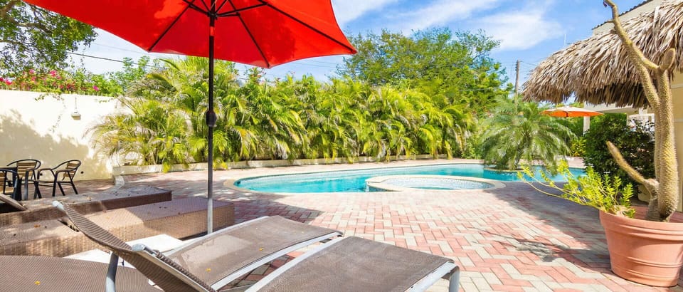 Pool Jacuzzi Deck