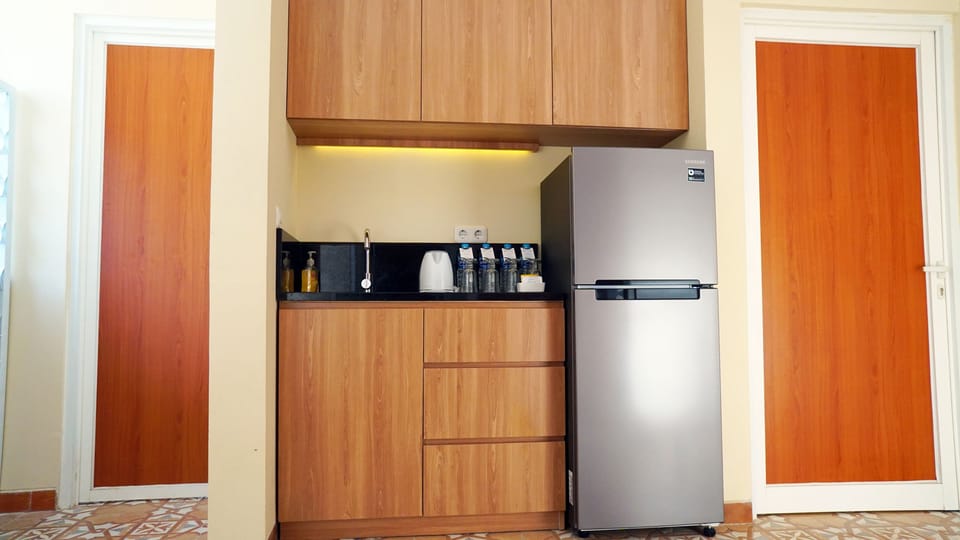 Family Room | Minibar, desk, soundproofing, rollaway beds