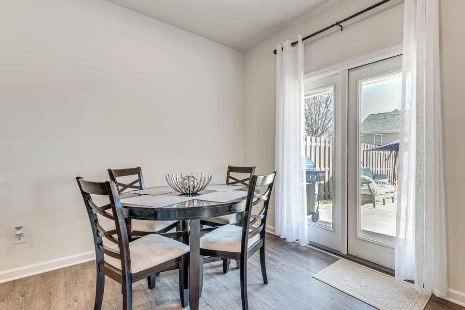 Dining Area | 1st Floor