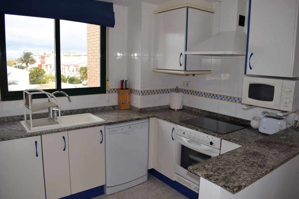House, Smoking | 2 bedrooms