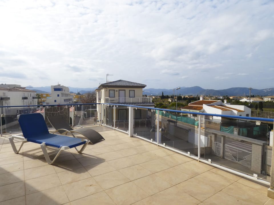 House, Smoking | 2 bedrooms