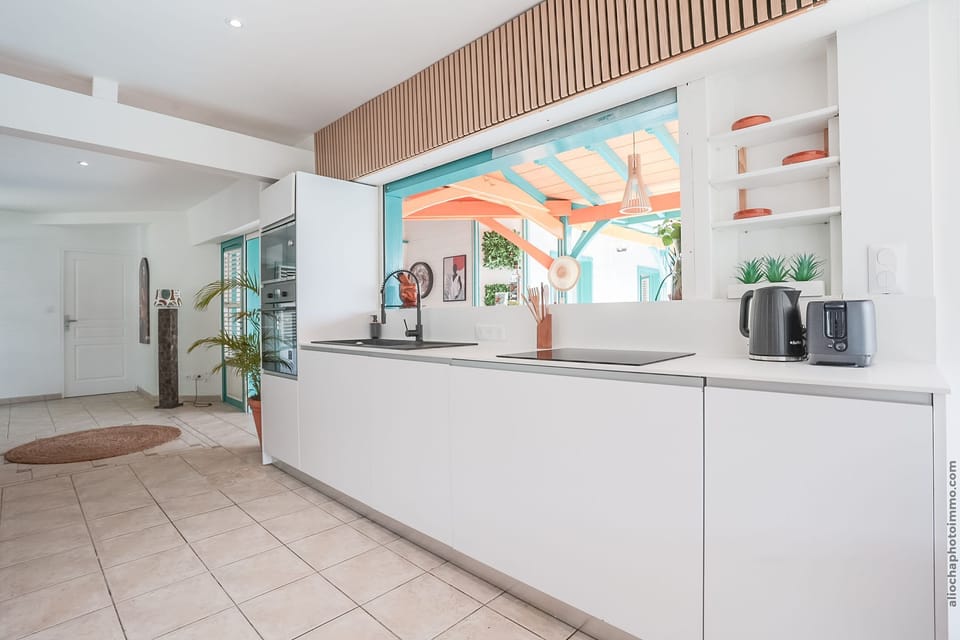 cuisine américaine moderne vue panoramique extérieur