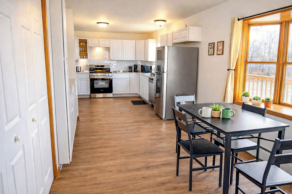 Fully equipped kitchen with everything needed for cooking and entertaining.