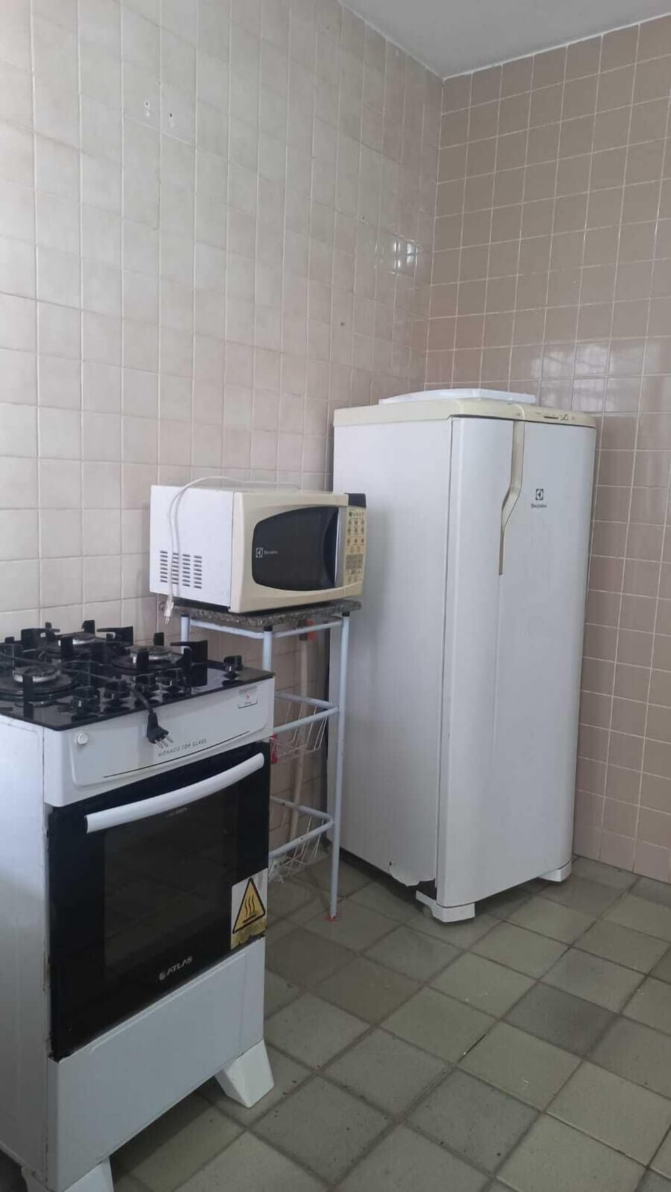 Basic Room, Shared Bathroom | Shared kitchen