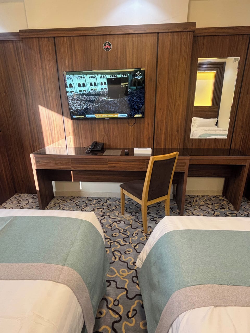 Triple Room | In-room safe, desk, laptop workspace, blackout drapes