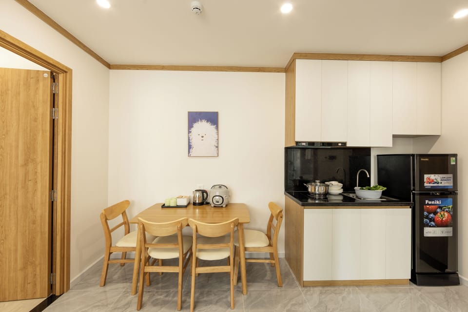 Deluxe Apartment, 1 Bedroom | Private kitchen | Full-size fridge, rice cooker, cookware/dishes/utensils