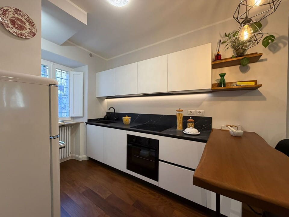 Dining Room, Kitchen