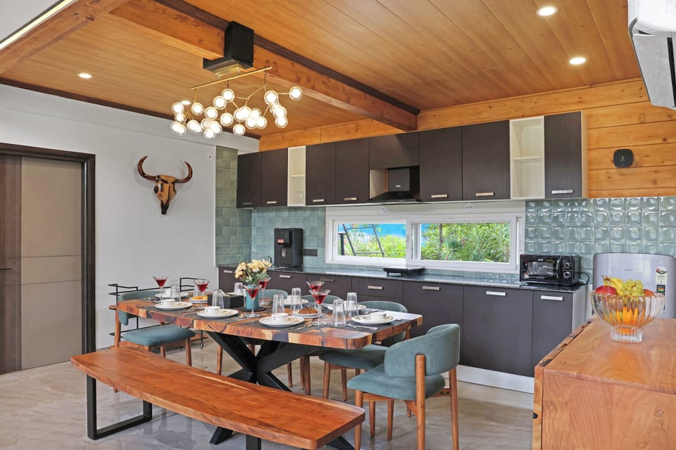 Family Villa, Hill View | Dining