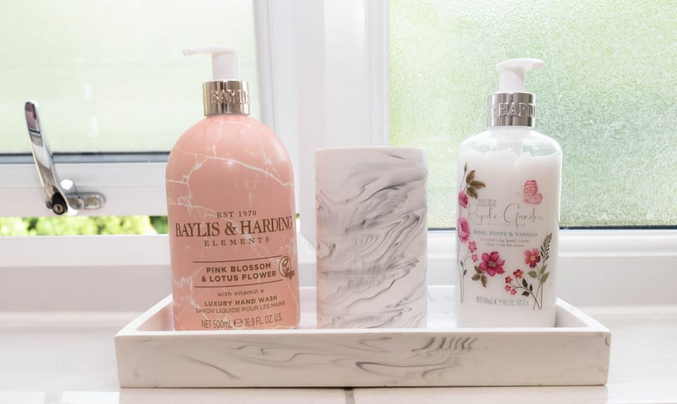 Bathroom amenities