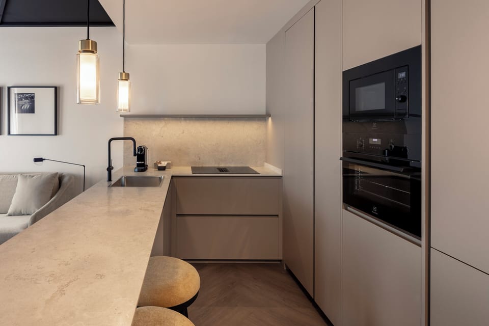 Room (Residence 1 room and 1 Bath) | Private kitchen
