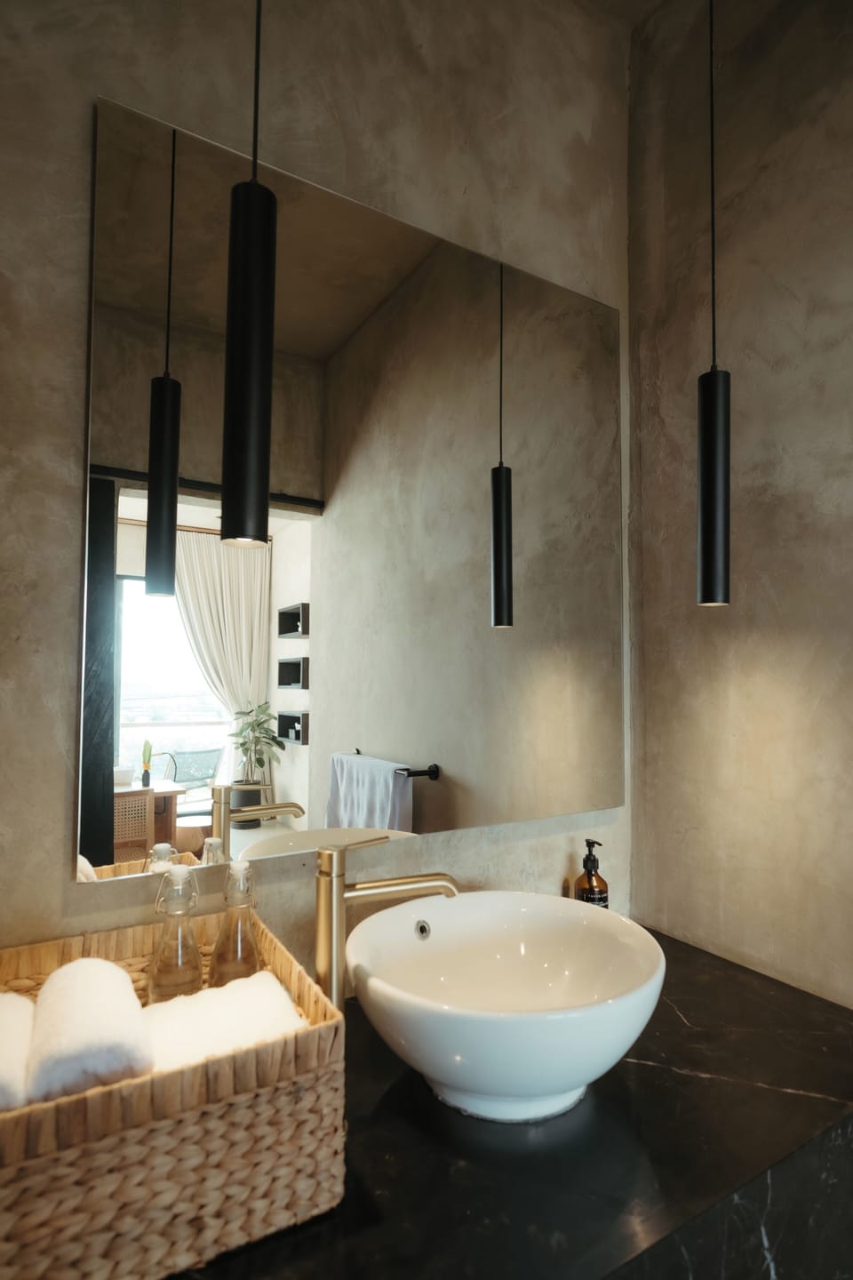 Studio, Smoking, Courtyard View | Bathroom | Shower, towels, soap, shampoo
