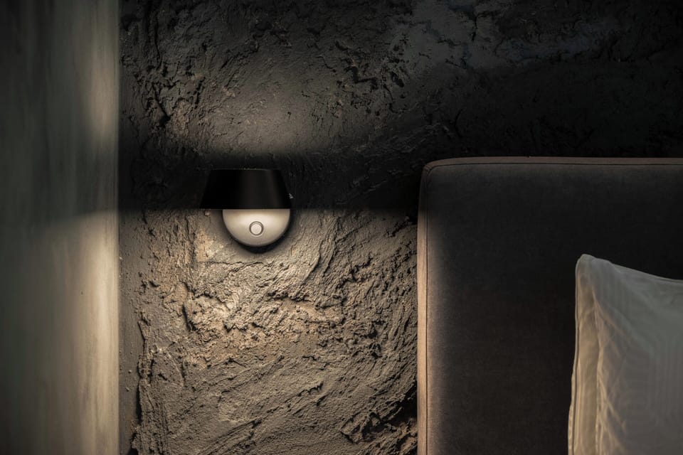 Villa Suite - Stonebound - 2 King Beds | Interior detail