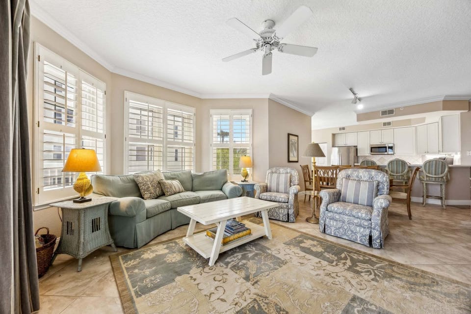 Condo, 3 Bedrooms | Living area | Smart TV