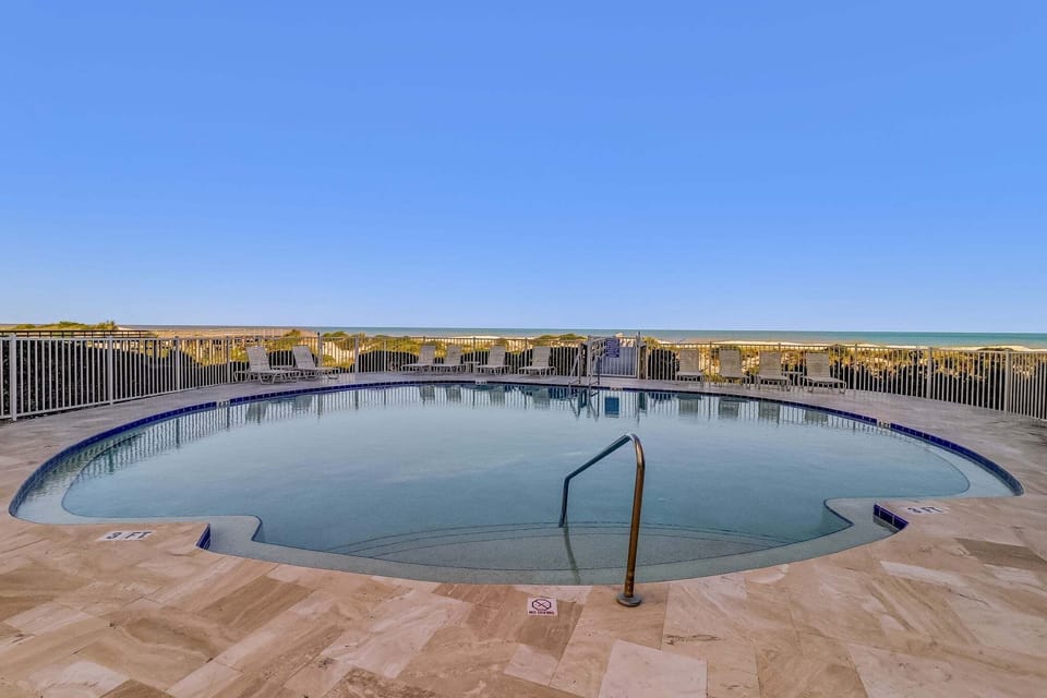 Condo, 2 Bedrooms | Pool