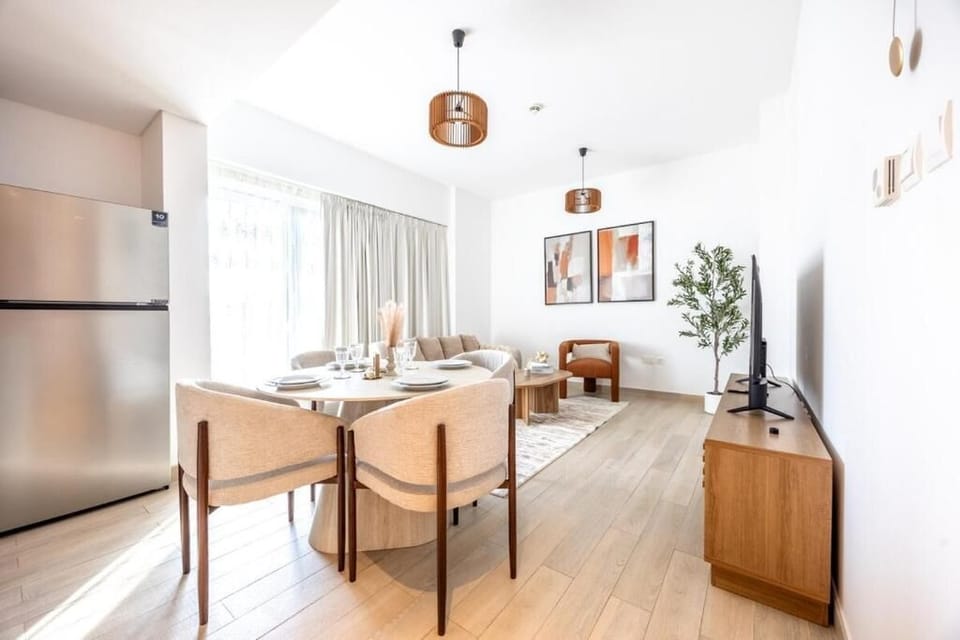 Classic Apartment, Balcony, Partial Sea View | Dining