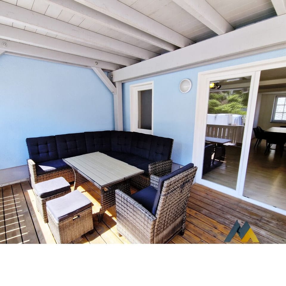 Comfort Apartment | Outdoor dining