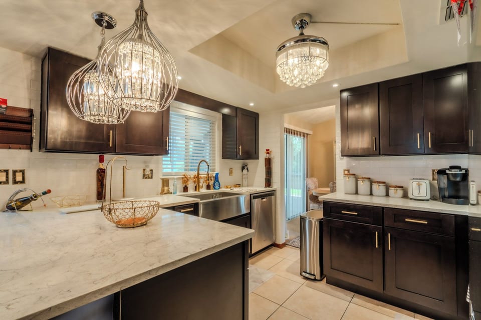House, 3 Bedrooms | Private kitchen