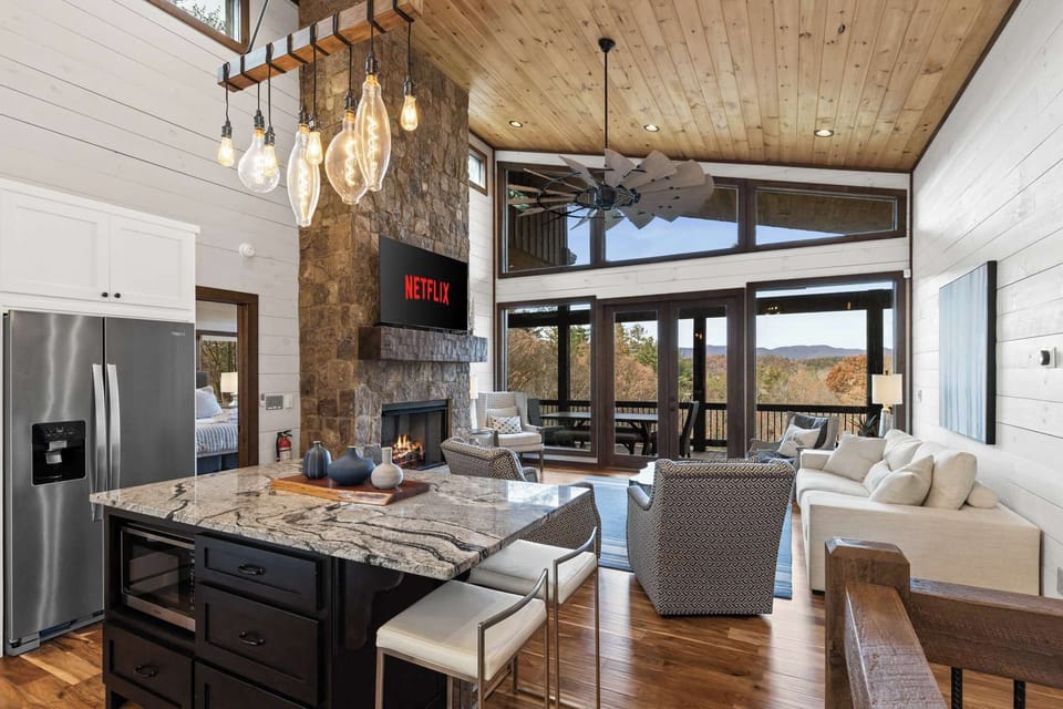 Say goodbye to cramped corners! This open-concept layout gives you room to stretch, lounge, and twirl around like no one’s watching. Space never looked so chic.
