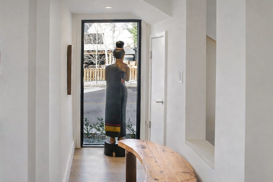 Sitting Area