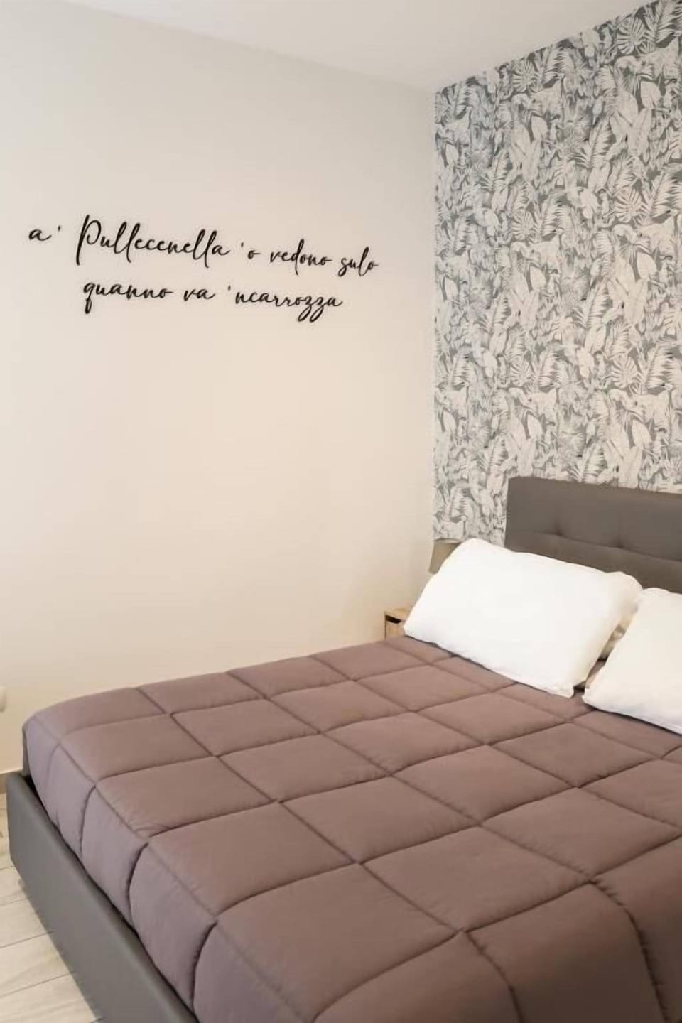 Classic Double Room | Free WiFi