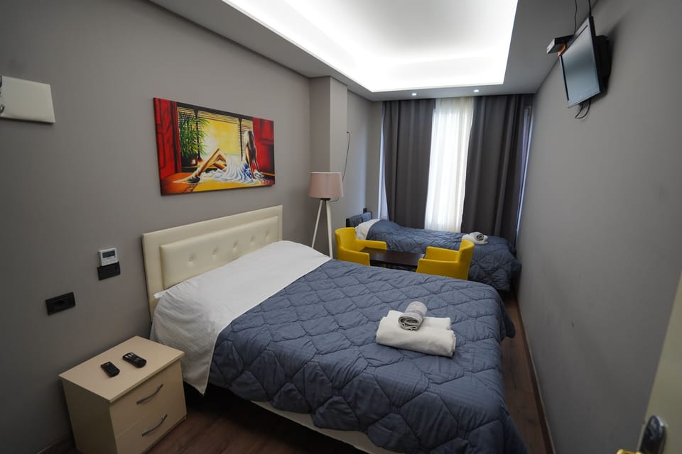 Triple Room, City View | Free WiFi