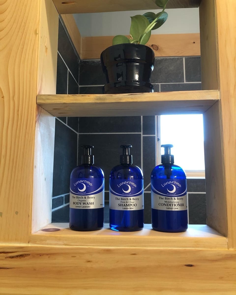 Bathroom amenities