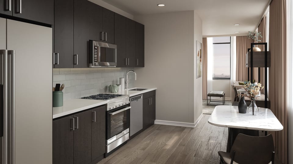 Coffee/tea maker, full-size fridge, microwave, oven