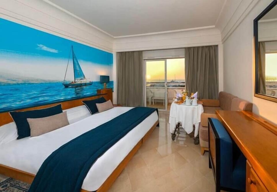 Basic Room, Balcony, Garden View | Soundproofing, WiFi (free), bed sheets
