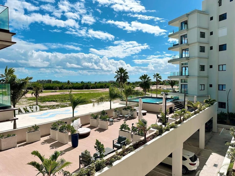 Condo, 3 Bedrooms, Balcony | Pool | Outdoor pool