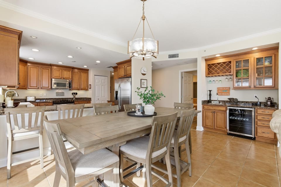Condo, Multiple Beds (Atlantic Villas 202) | Dining